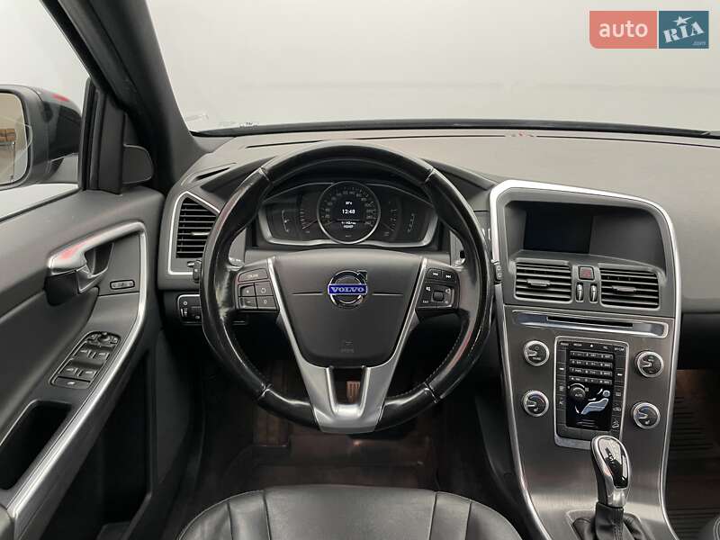 Позашляховик / Кросовер Volvo XC60 2015 в Києві фото 12 Позашляховик / Кросовер Volvo XC60 2015 в Києві