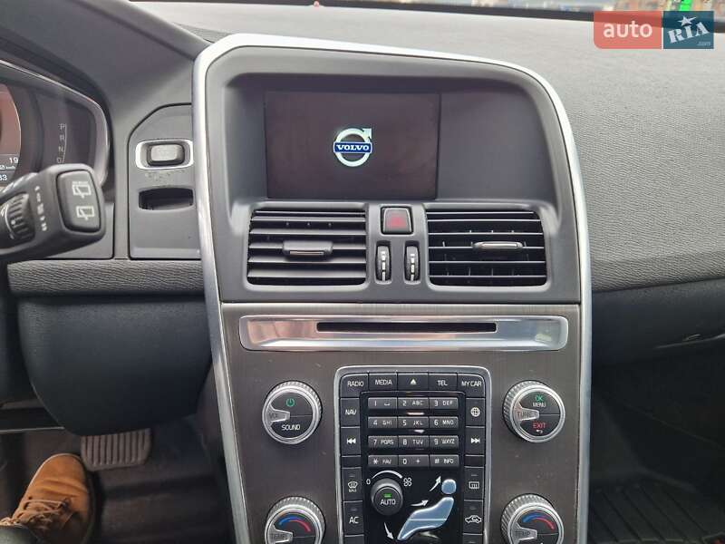 Позашляховик / Кросовер Volvo XC60 2015 в Кропивницькому