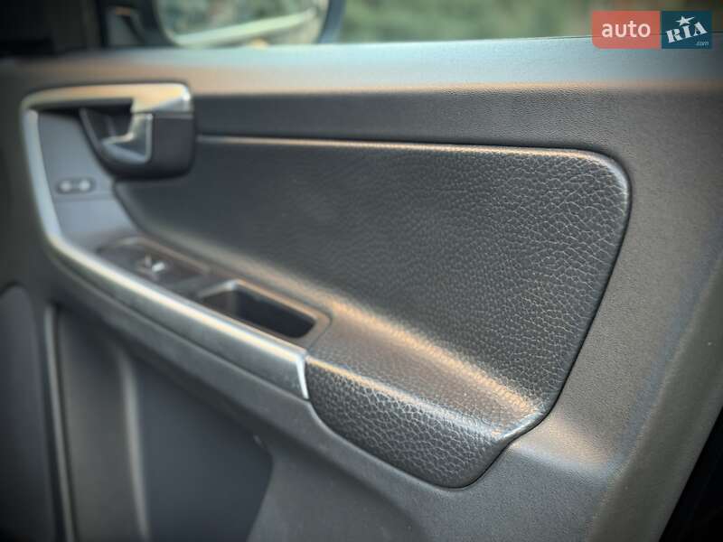 Позашляховик / Кросовер Volvo XC60 2008 в Івано-Франківську