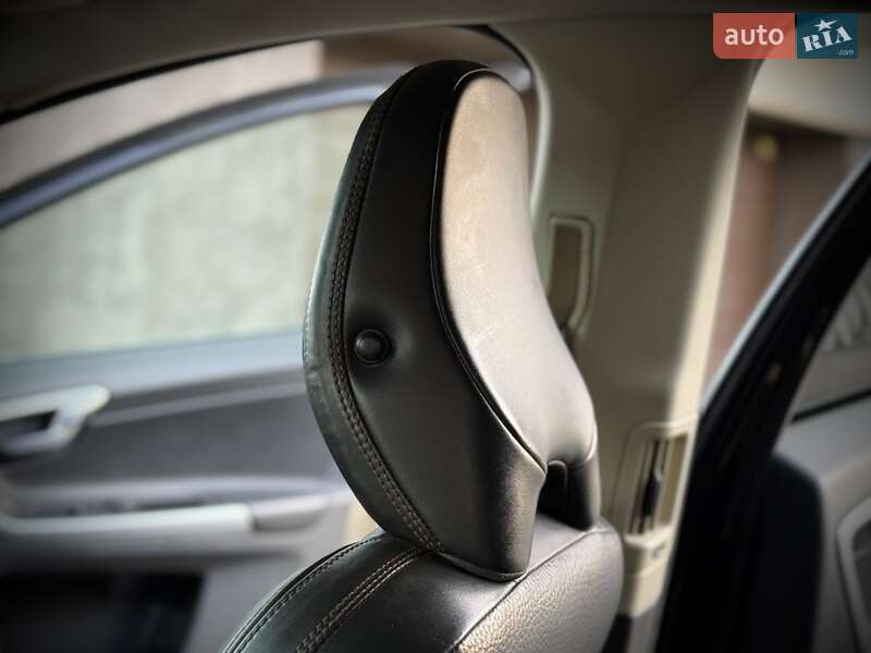 Позашляховик / Кросовер Volvo XC60 2008 в Івано-Франківську