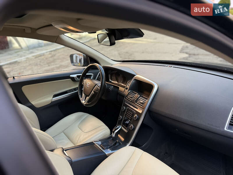 Внедорожник / Кроссовер Volvo XC60 2014 в Тернополе фото 109 Внедорожник / Кроссовер Volvo XC60 2014 в Тернополе