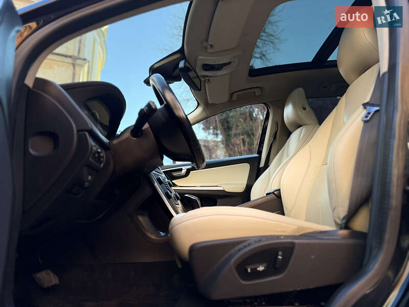 Внедорожник / Кроссовер Volvo XC60 2014 в Тернополе фото 123 Внедорожник / Кроссовер Volvo XC60 2014 в Тернополе