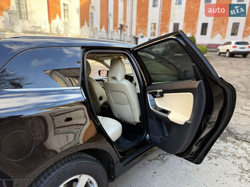 Внедорожник / Кроссовер Volvo XC60 2014 в Тернополе фото 142 Внедорожник / Кроссовер Volvo XC60 2014 в Тернополе