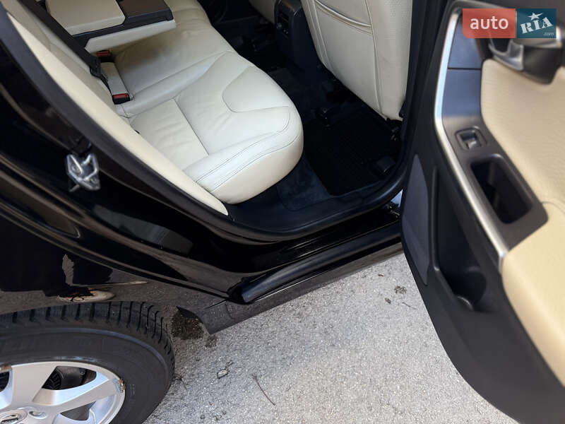 Внедорожник / Кроссовер Volvo XC60 2014 в Тернополе фото 144 Внедорожник / Кроссовер Volvo XC60 2014 в Тернополе