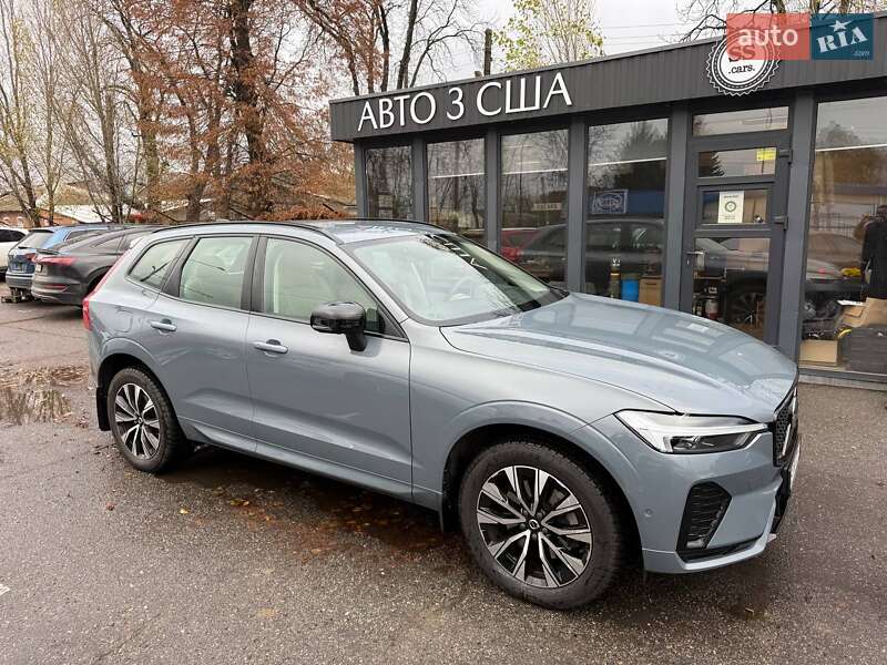 Внедорожник / Кроссовер Volvo XC60 2023 в Полтаве
