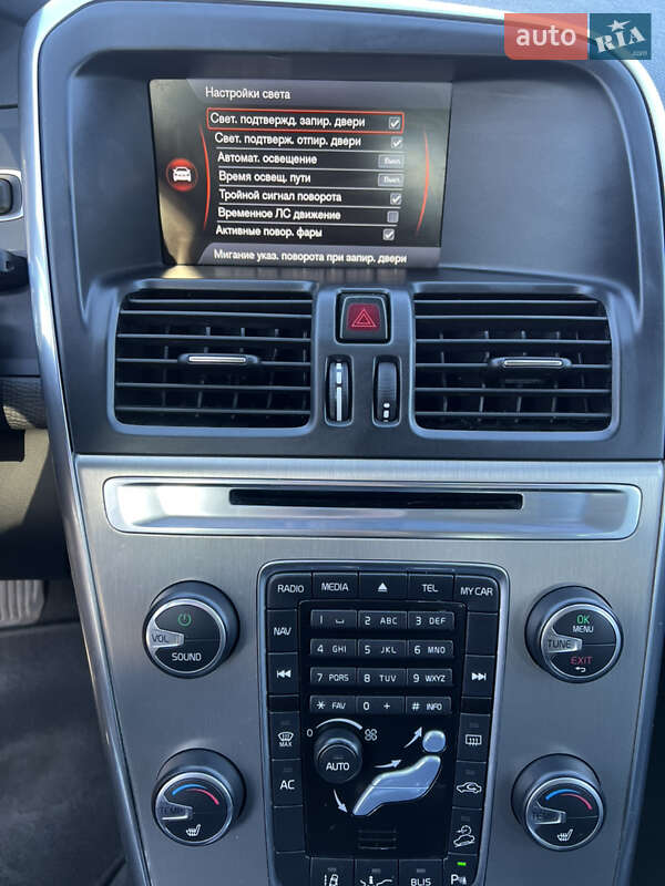 Внедорожник / Кроссовер Volvo XC60 2012 в Луцке