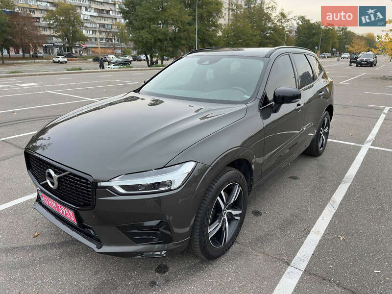 Внедорожник / Кроссовер Volvo XC60 2020 в Киеве