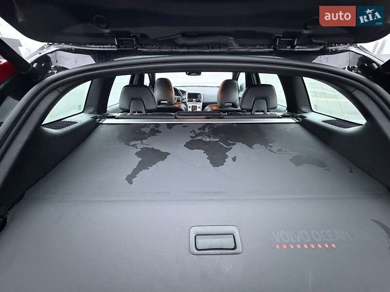 Позашляховик / Кросовер Volvo XC60 2016 в Києві
