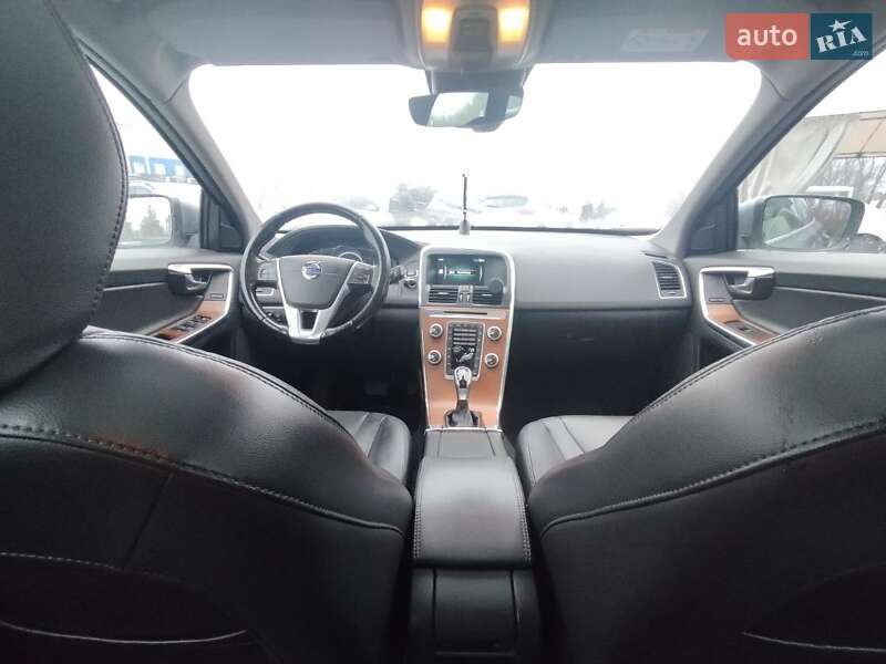 Внедорожник / Кроссовер Volvo XC60 2016 в Киеве фото 29 Внедорожник / Кроссовер Volvo XC60 2016 в Киеве