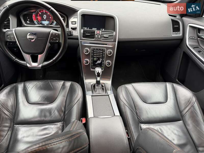 Позашляховик / Кросовер Volvo XC60 2013 в Стрию