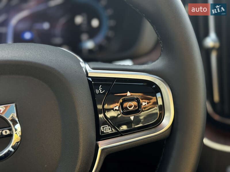 Внедорожник / Кроссовер Volvo XC60 2022 в Житомире фото 35 Внедорожник / Кроссовер Volvo XC60 2022 в Житомире