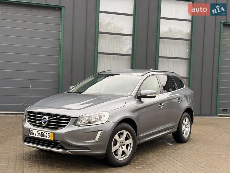 Внедорожник / Кроссовер Volvo XC60 2017 в Ивано-Франковске фото 3 Внедорожник / Кроссовер Volvo XC60 2017 в Ивано-Франковске