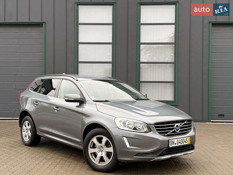 Внедорожник / Кроссовер Volvo XC60 2017 в Ивано-Франковске фото 12 Внедорожник / Кроссовер Volvo XC60 2017 в Ивано-Франковске