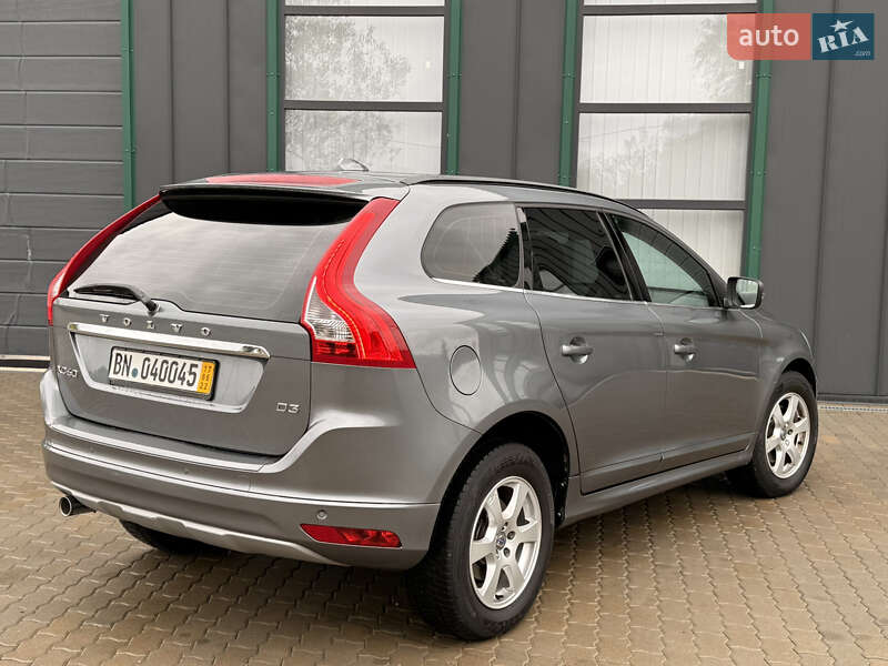 Внедорожник / Кроссовер Volvo XC60 2017 в Ивано-Франковске фото 31 Внедорожник / Кроссовер Volvo XC60 2017 в Ивано-Франковске