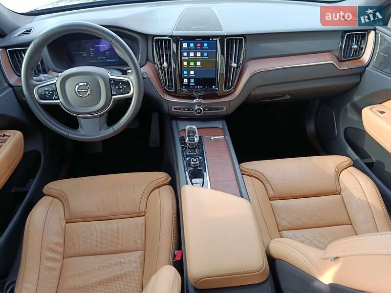 Позашляховик / Кросовер Volvo XC60 2023 в Києві
