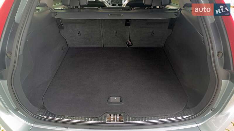 Позашляховик / Кросовер Volvo XC60 2015 в Києві