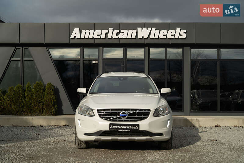 Позашляховик / Кросовер Volvo XC60 2015 в Чернівцях