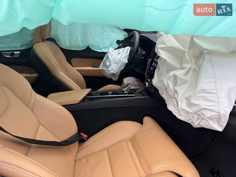 Позашляховик / Кросовер Volvo XC60 2024 в Звенигородці