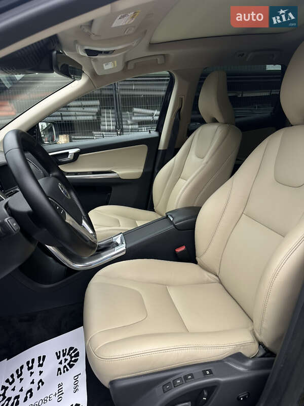 Внедорожник / Кроссовер Volvo XC60 2016 в Рожнятове