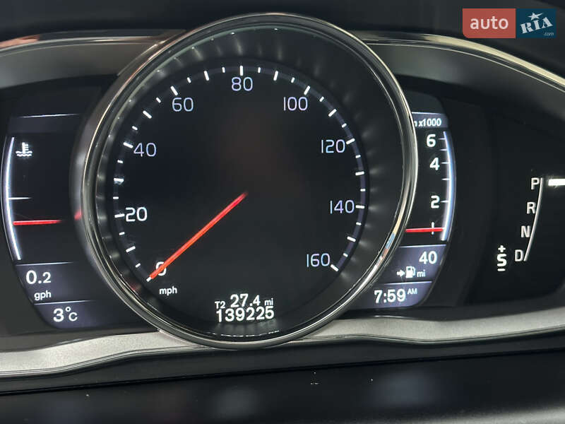 Внедорожник / Кроссовер Volvo XC60 2016 в Рожнятове