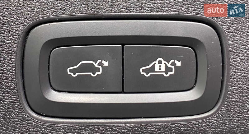 Внедорожник / Кроссовер Volvo XC60 2018 в Львове фото 23 Внедорожник / Кроссовер Volvo XC60 2018 в Львове