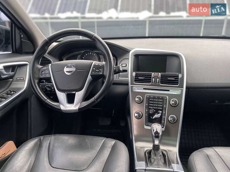 Позашляховик / Кросовер Volvo XC60 2014 в Володимирі фото 22 Позашляховик / Кросовер Volvo XC60 2014 в Володимирі