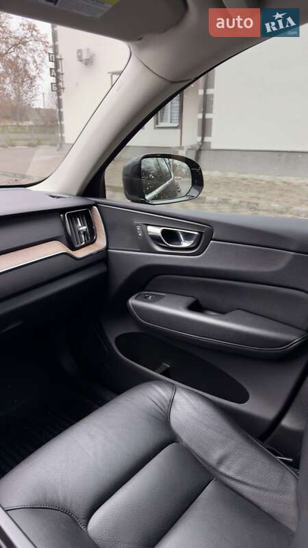 Позашляховик / Кросовер Volvo XC60 2021 в Білій Церкві