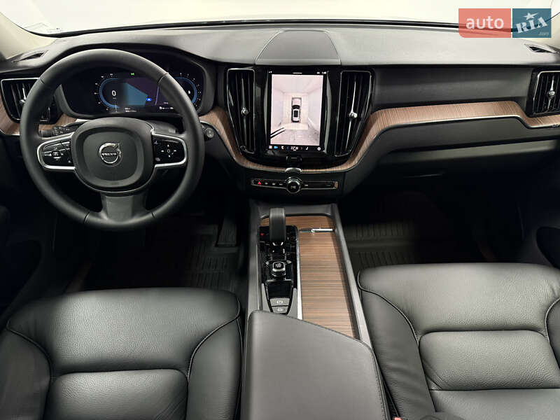Позашляховик / Кросовер Volvo XC60 2024 в Одесі