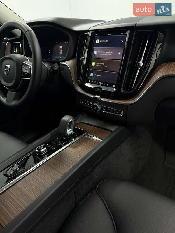 Позашляховик / Кросовер Volvo XC60 2024 в Одесі