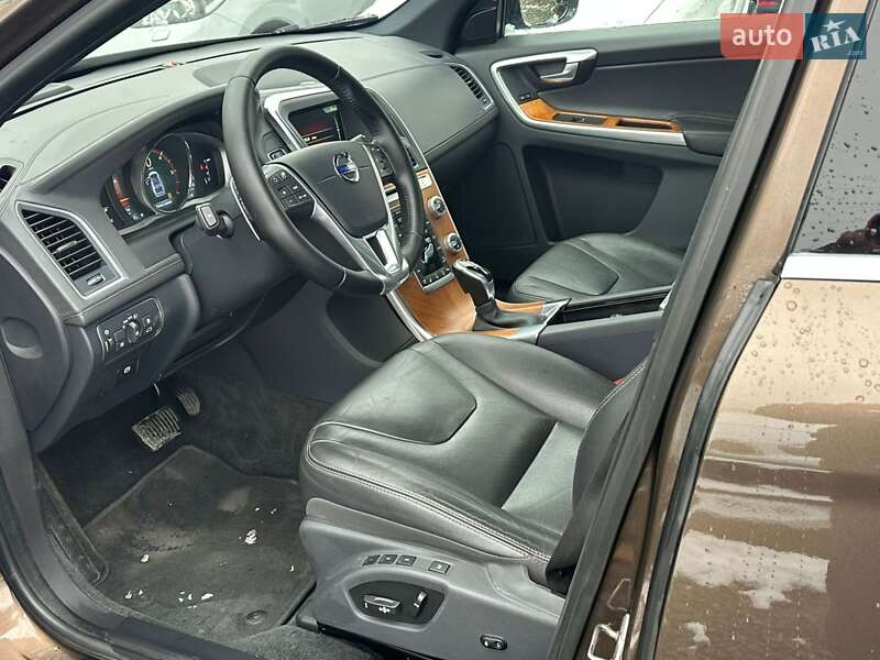 Позашляховик / Кросовер Volvo XC60 2016 в Луцьку фото 10 Позашляховик / Кросовер Volvo XC60 2016 в Луцьку