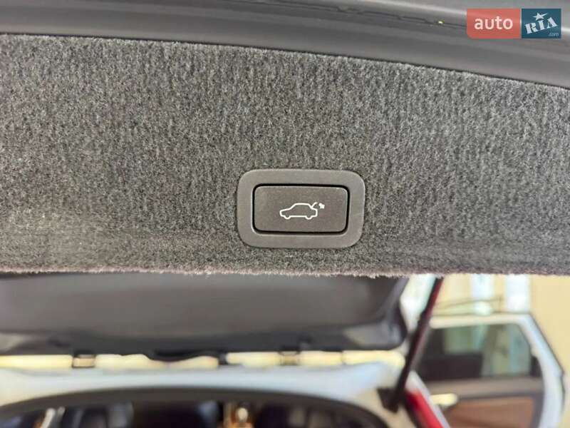 Позашляховик / Кросовер Volvo XC60 2016 в Львові фото 15 Позашляховик / Кросовер Volvo XC60 2016 в Львові