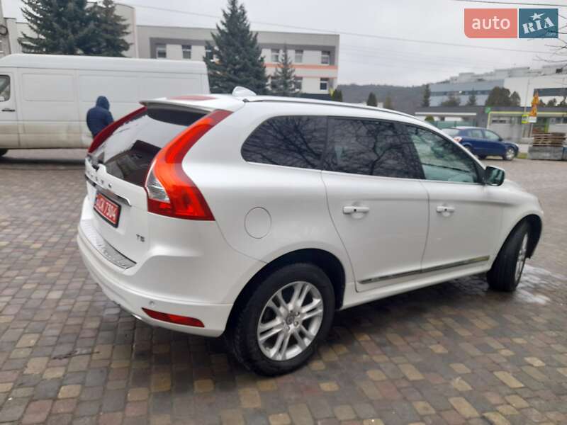 Позашляховик / Кросовер Volvo XC60 2016 в Львові