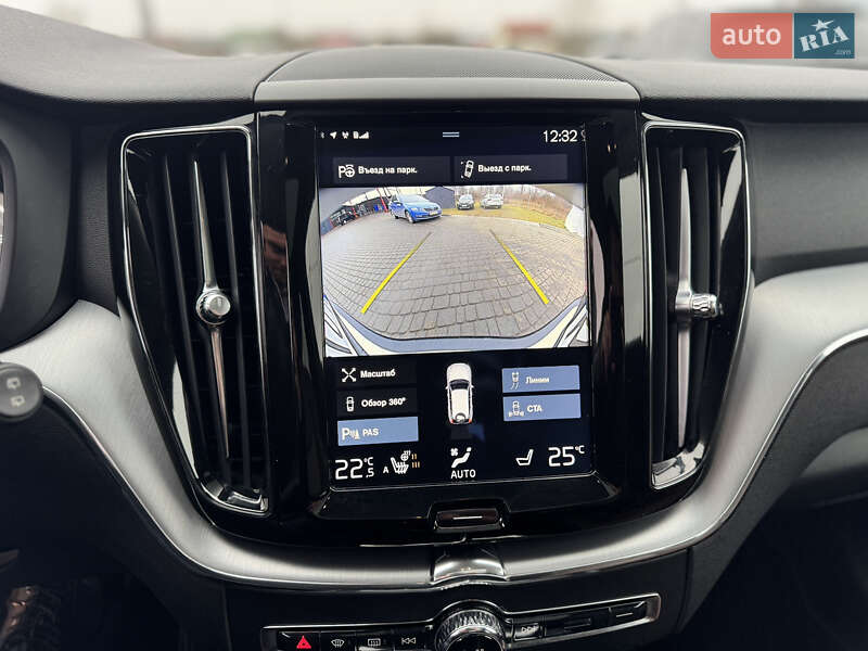 Позашляховик / Кросовер Volvo XC60 2017 в Новояворівську