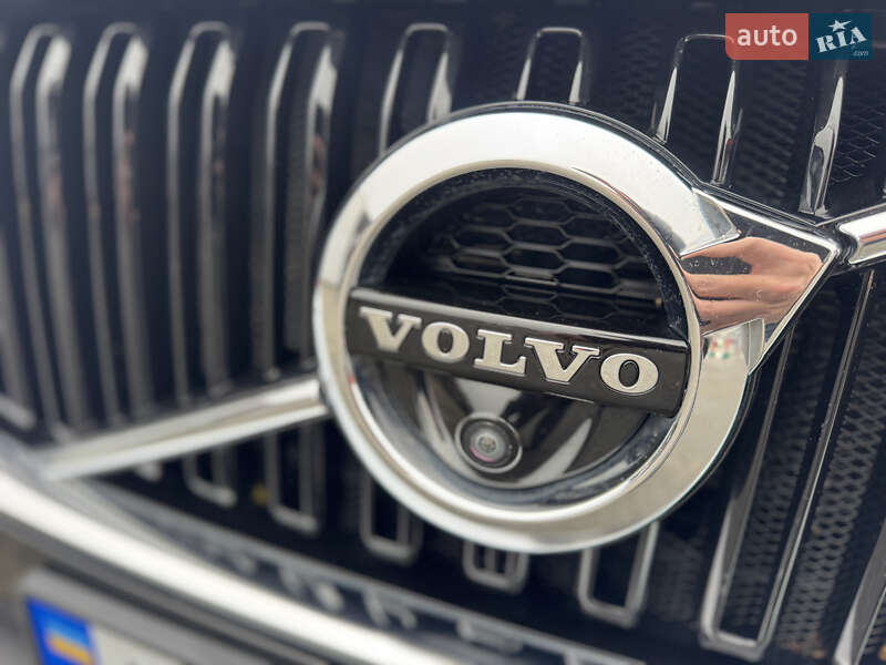 Позашляховик / Кросовер Volvo XC60 2017 в Новояворівську