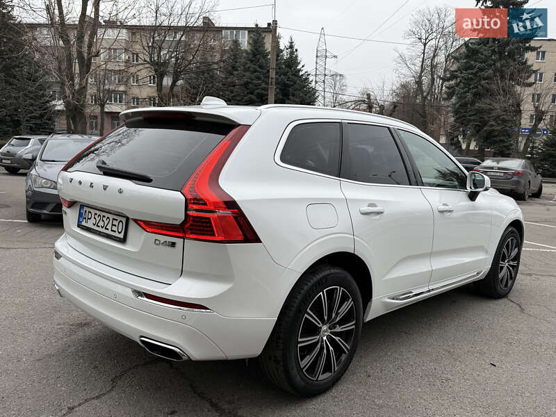 Внедорожник / Кроссовер Volvo XC60 2018 в Днепре фото 2 Внедорожник / Кроссовер Volvo XC60 2018 в Днепре