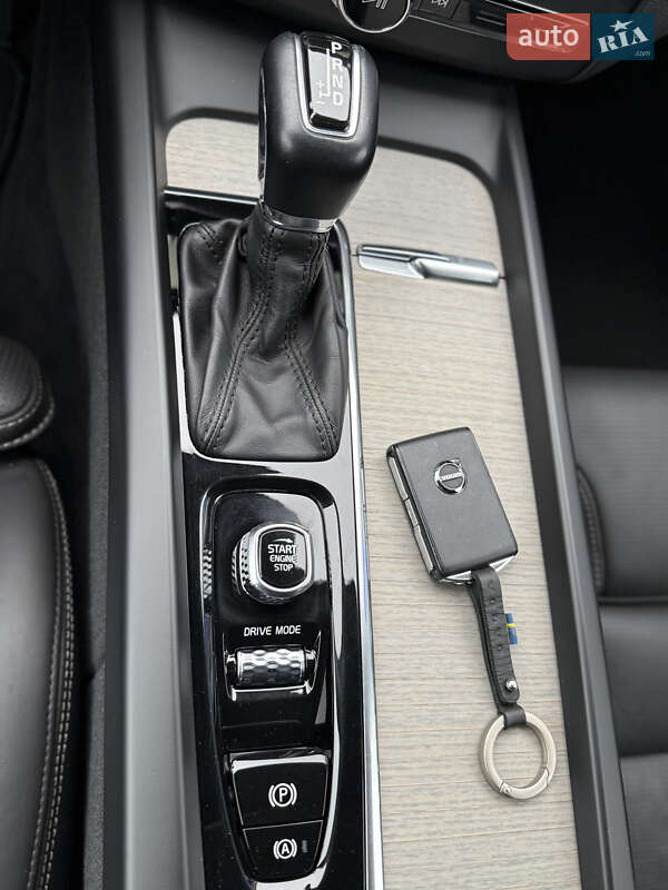 Внедорожник / Кроссовер Volvo XC60 2018 в Днепре фото 54 Внедорожник / Кроссовер Volvo XC60 2018 в Днепре
