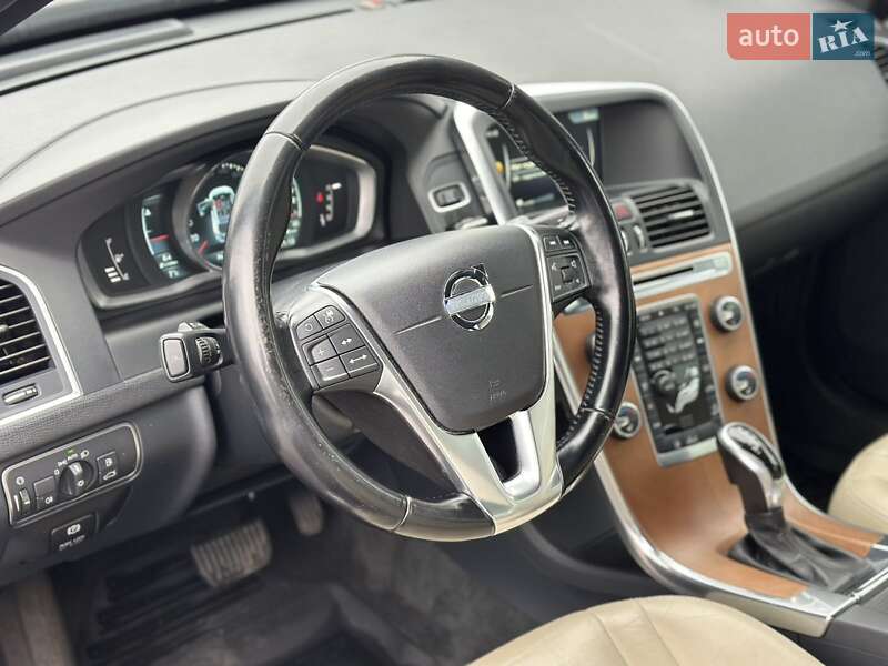 Позашляховик / Кросовер Volvo XC60 2014 в Полтаві