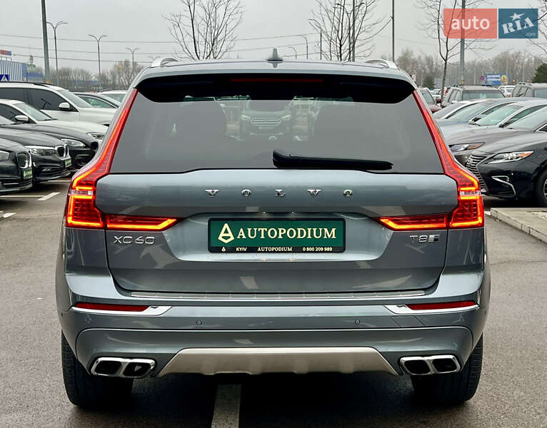 Внедорожник / Кроссовер Volvo XC60 2019 в Киеве