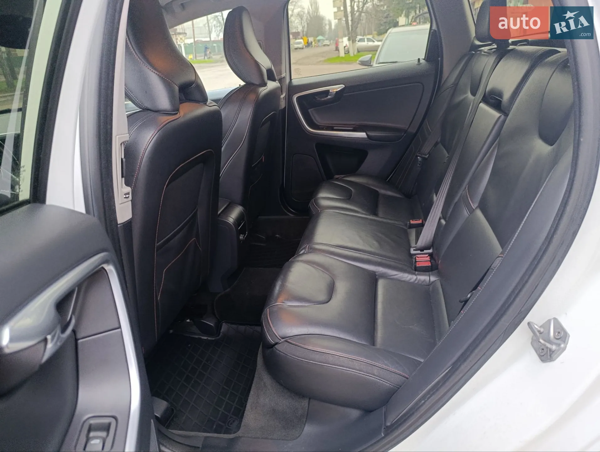 2016 Volvo XC60 - мініатюра 6