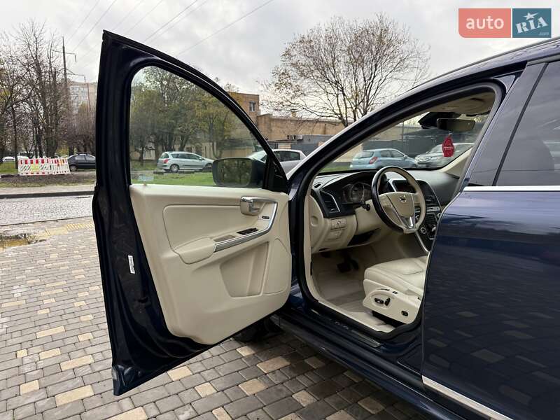 Внедорожник / Кроссовер Volvo XC60 2014 в Одессе