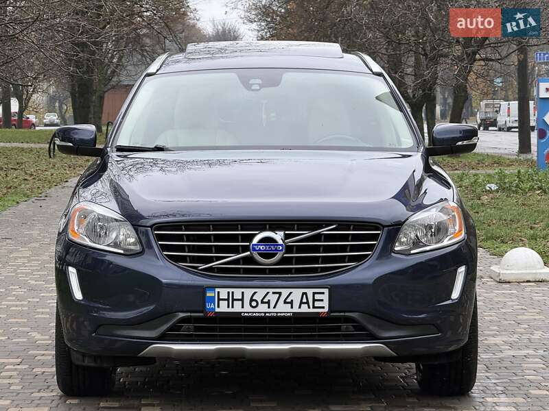 Внедорожник / Кроссовер Volvo XC60 2014 в Одессе