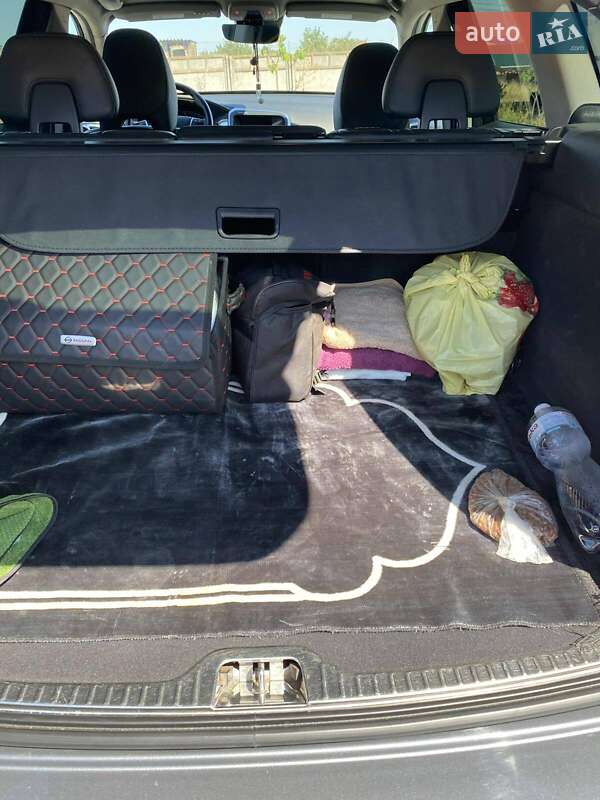 Позашляховик / Кросовер Volvo XC60 2017 в Одесі фото 9 Позашляховик / Кросовер Volvo XC60 2017 в Одесі