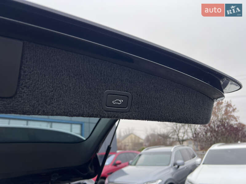 Позашляховик / Кросовер Volvo XC60 2011 в Нововолинську