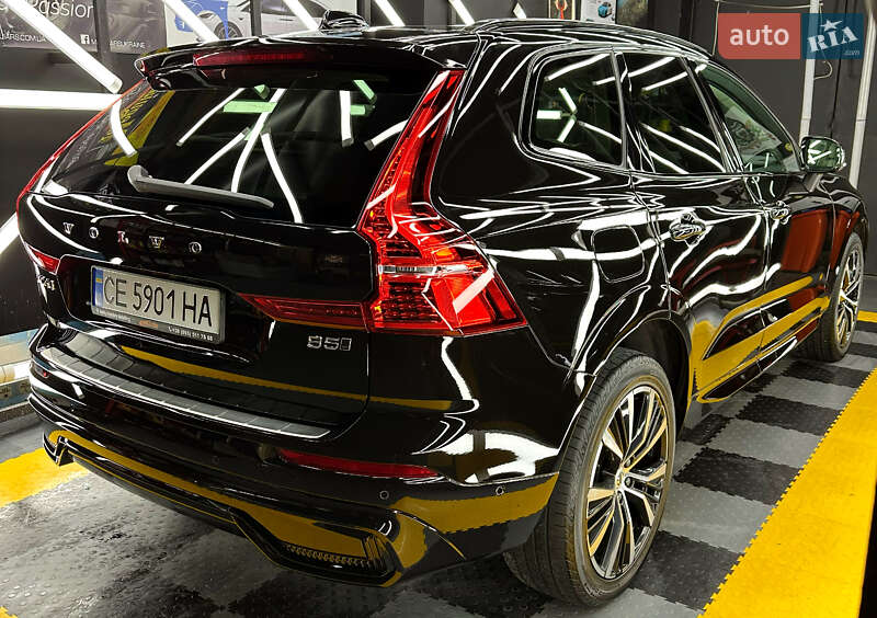Внедорожник / Кроссовер Volvo XC60 2022 в Черновцах
