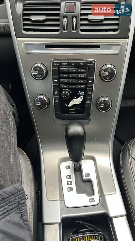 Позашляховик / Кросовер Volvo XC60 2011 в Хмельницькому