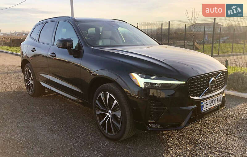 Volvo XC60 2022