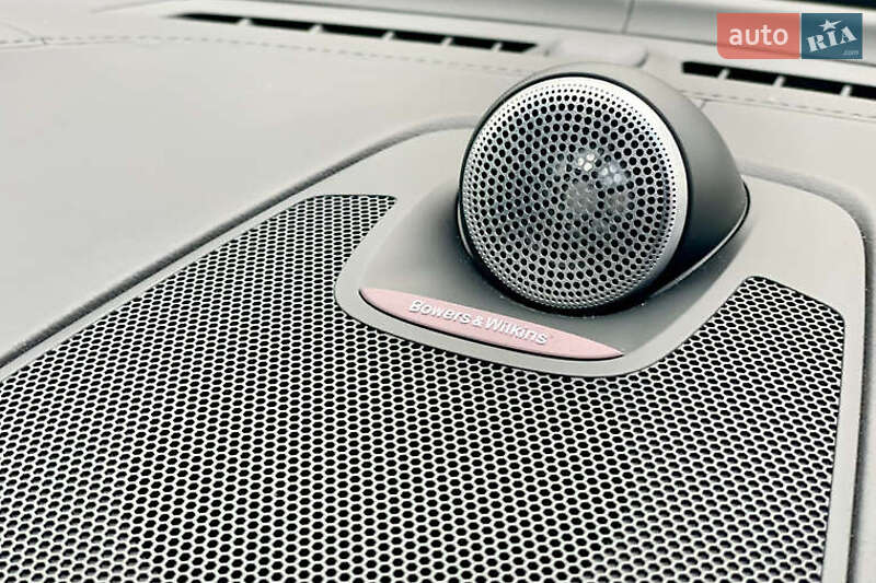 Внедорожник / Кроссовер Volvo XC60 2020 в Черновцах