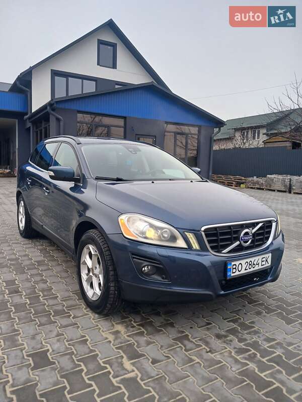 Внедорожник / Кроссовер Volvo XC60 2009 в Теребовле