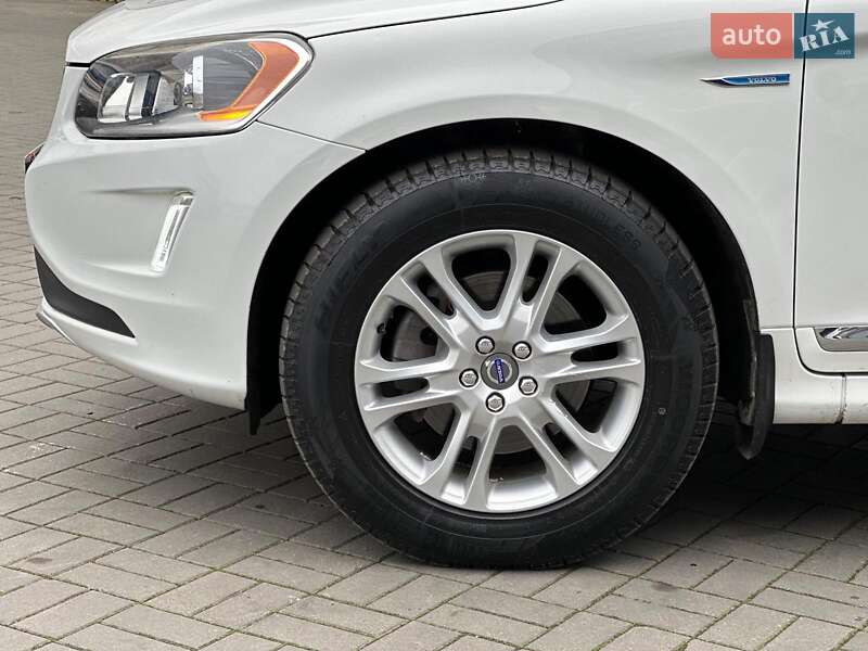 Внедорожник / Кроссовер Volvo XC60 2015 в Одессе