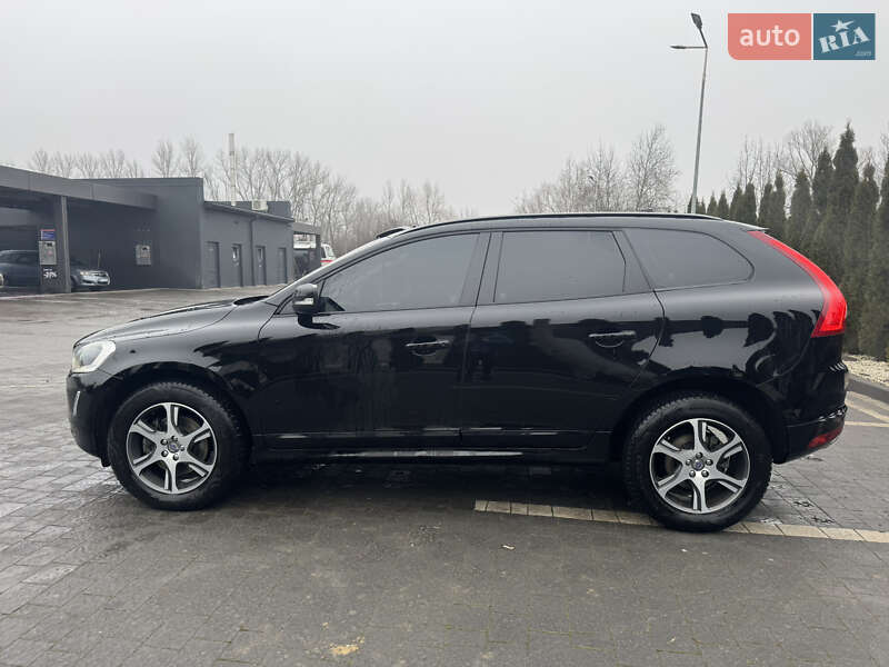 Позашляховик / Кросовер Volvo XC60 2015 в Надвірній